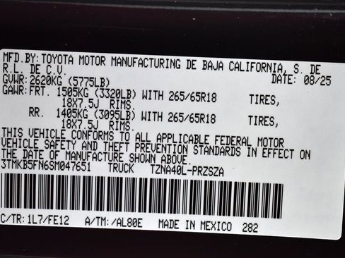 Used 2025 Toyota Tacoma TRD Sport image 14