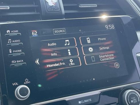 Used 2019 Honda Civic Sport image 24