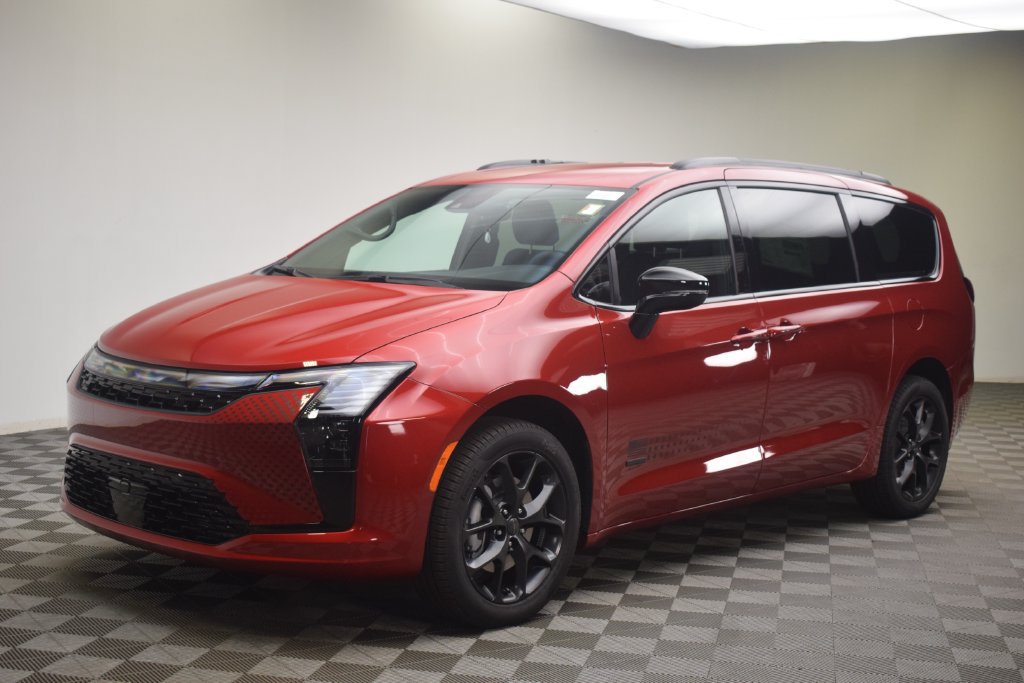 New 2027 Chrysler Pacifica Select AWD/4WD image 15