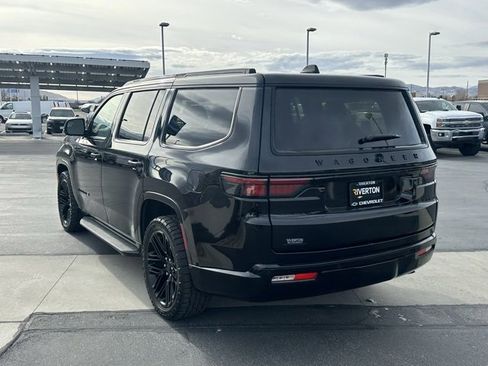 Used 2023 Jeep Wagoneer Series II image 27