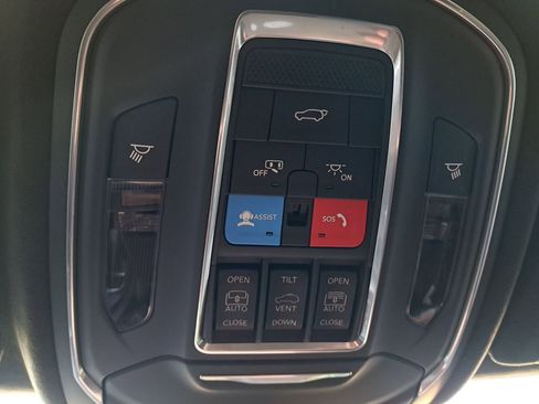 New 2025 Jeep Grand Cherokee L Summit AWD/4WD image 26