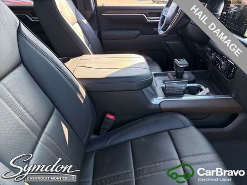 Certified 2025 Chevrolet Silverado 1500 High Country w/ Technology Package AWD/4WD image 27