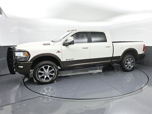 Used 2023 RAM 2500 Limited AWD/4WD image 25