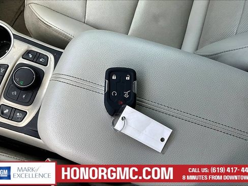 Used 2018 GMC Terrain Denali w/ Advanced Safety Package FWD image 35