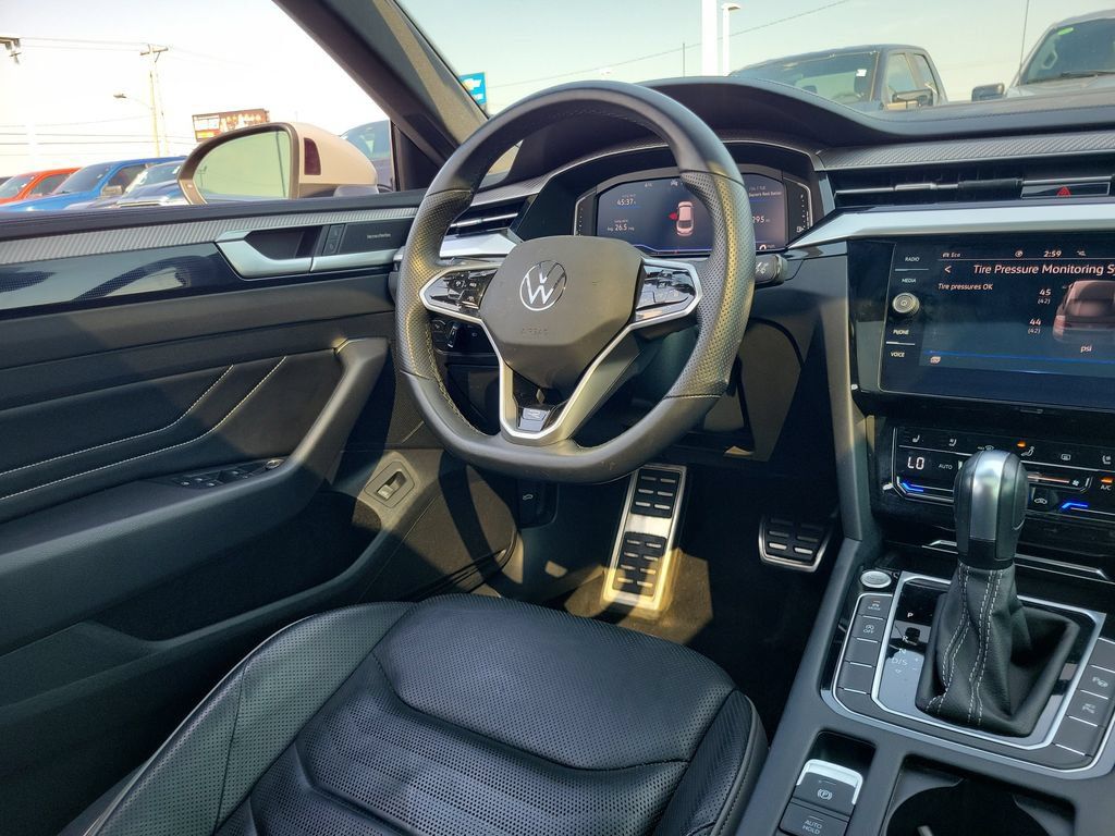 Used 2023 Volkswagen Arteon SEL Premium AWD/4WD image 13