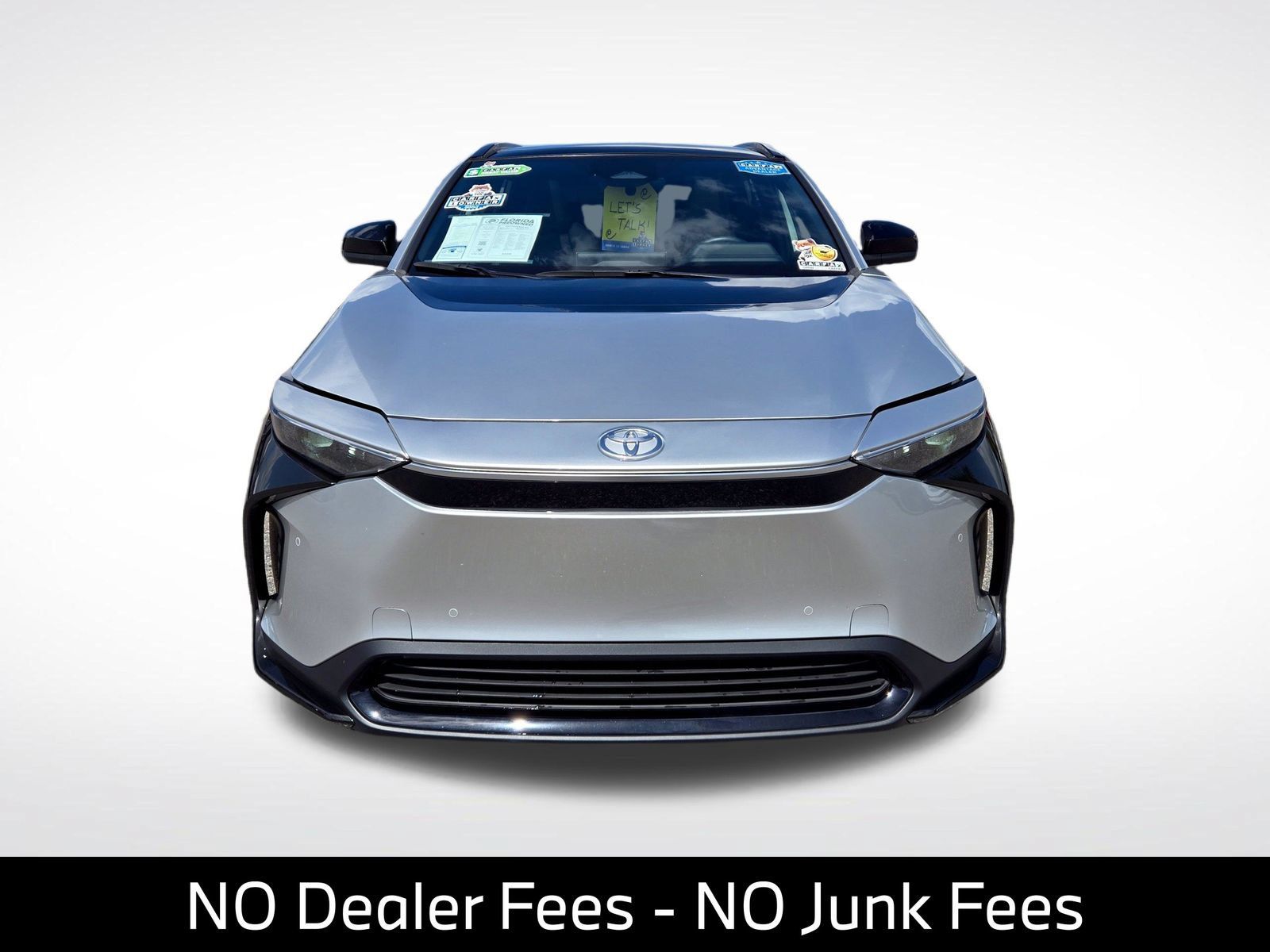 Used 2025 Toyota bZ4X FWD image 2