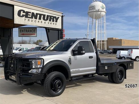 Used 2020 Ford F450 XL w/ Power Equipment Group image 1