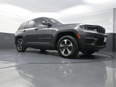 Used 2023 Jeep Grand Cherokee 4WD 4xe image 19