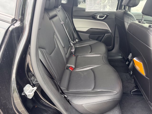 Certified 2025 Jeep Compass Limited AWD/4WD image 16