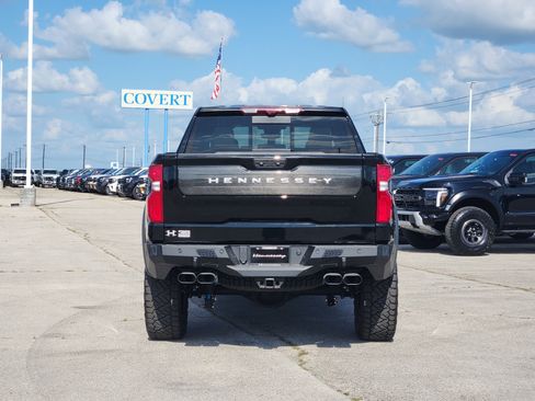 New 2026 Chevrolet Silverado 1500 ZR2 w/ Dark Appearance Package AWD/4WD image 5