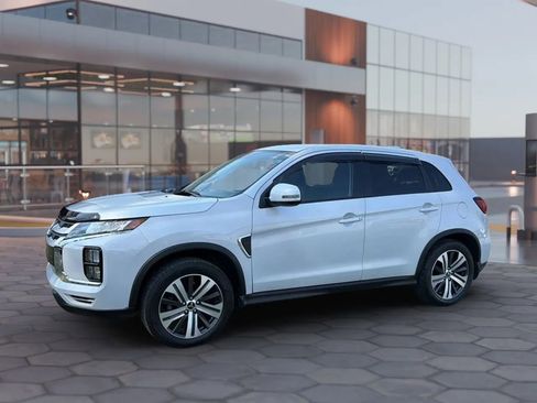 Used 2022 Mitsubishi Outlander Sport SE AWD/4WD image 3