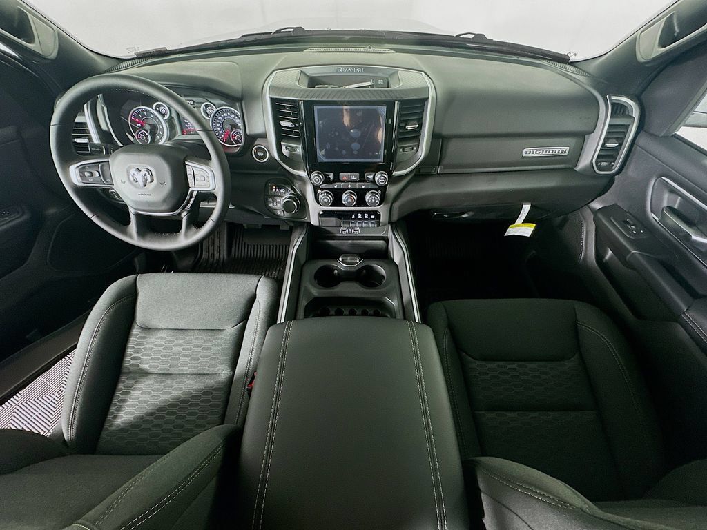 New 2026 RAM 1500 Big Horn AWD/4WD image 9