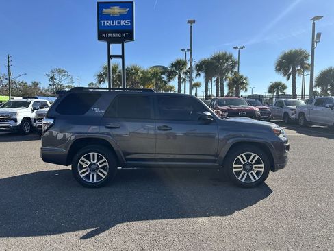 Used 2022 Toyota 4Runner TRD Sport image 17
