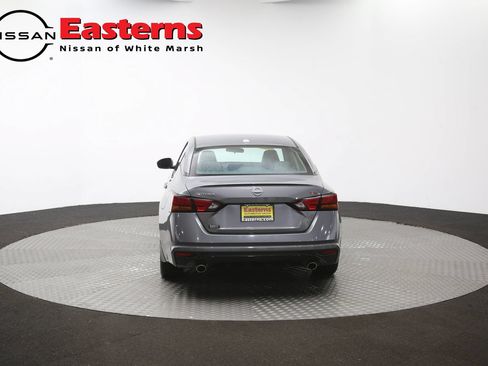 Used 2024 Nissan Altima 2.5 SR FWD image 30