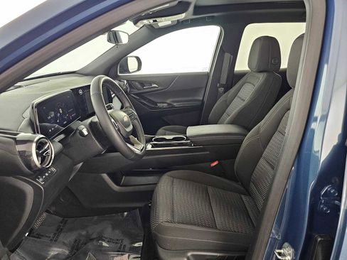 Used 2025 Chevrolet Equinox LT AWD/4WD image 20