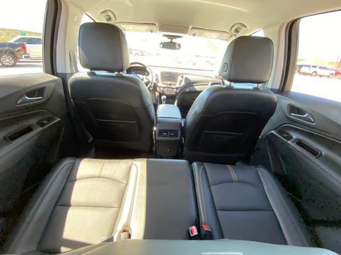 Used 2022 Chevrolet Equinox Premier image 17