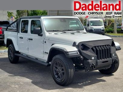 Used 2024 Jeep Gladiator Sport