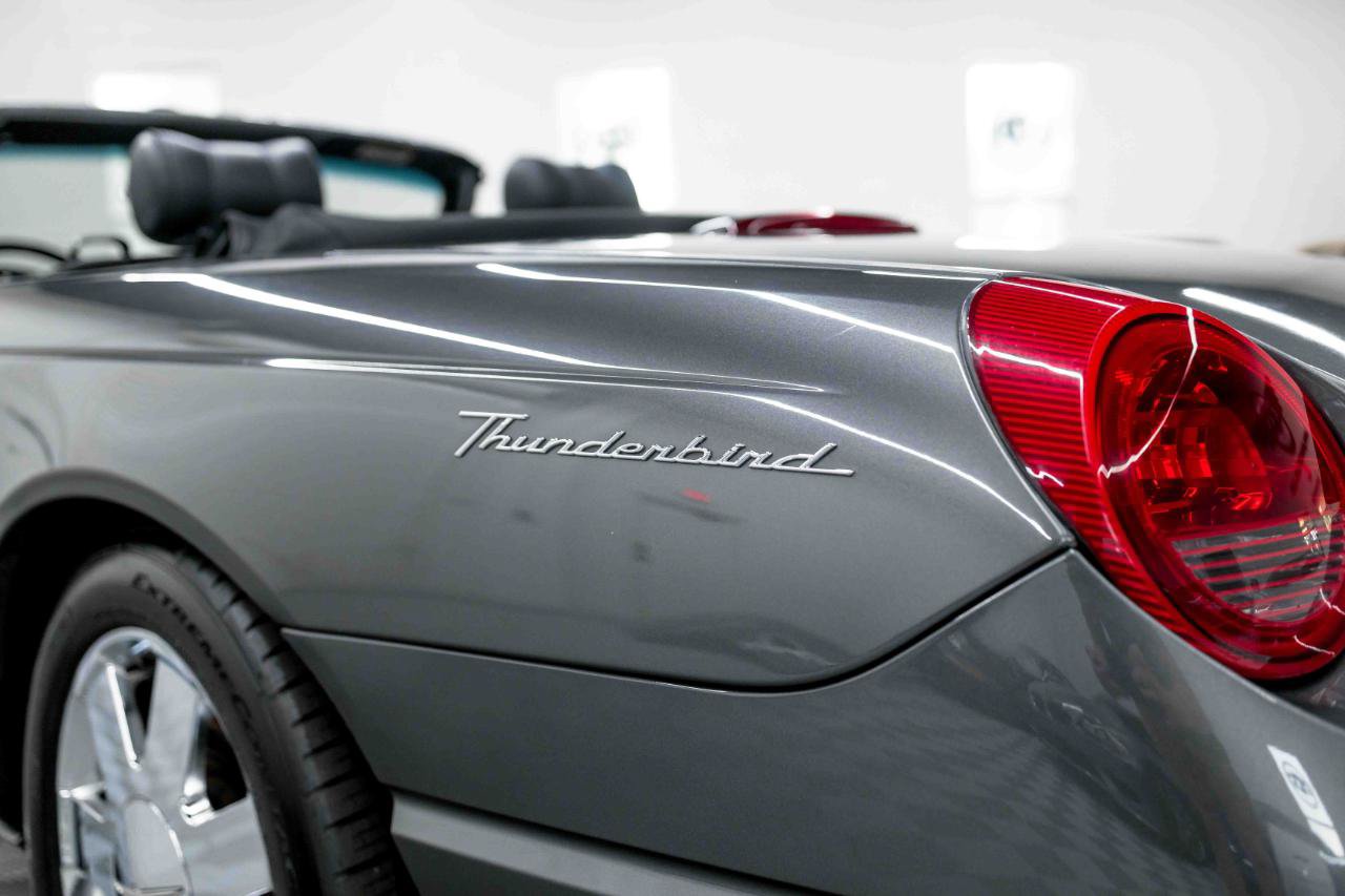 Used 2003 Ford Thunderbird RWD image 34