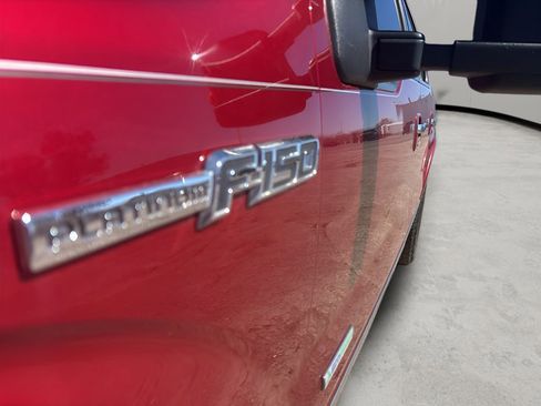 Used 2014 Ford F150 Platinum image 10