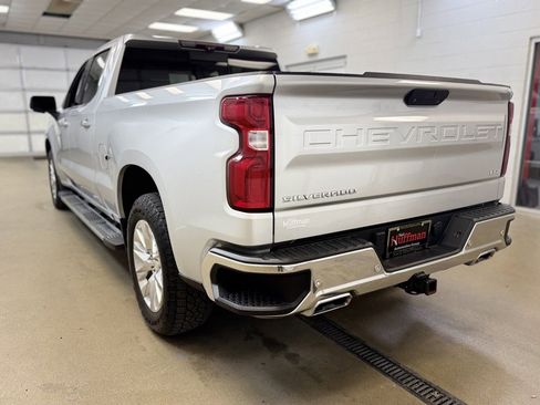 Used 2021 Chevrolet Silverado 1500 LTZ w/ LTZ Premium Package image 8