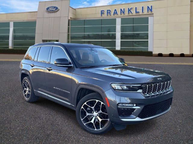 Used 2022 Jeep Grand Cherokee Summit AWD/4WD image 1