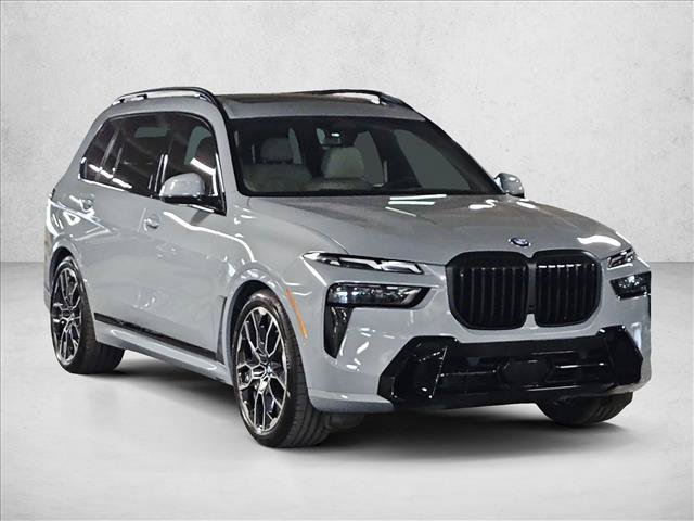 Certified 2025 BMW X7 xDrive40i w/ M Sport Package AWD/4WD image 3