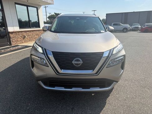 Used 2023 Nissan Rogue Platinum w/ Platinum Premium Package FWD image 11