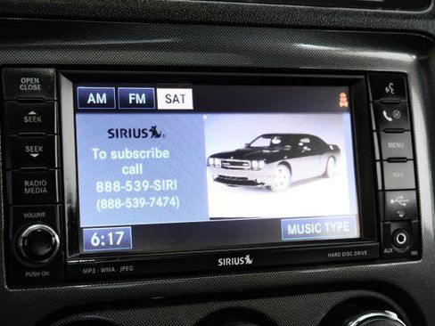 Used 2009 Dodge Challenger SRT8 image 24