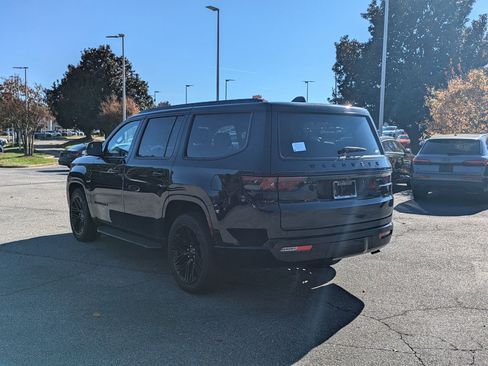 New 2025 Jeep Wagoneer Series II w/ Convenience Group I image 7
