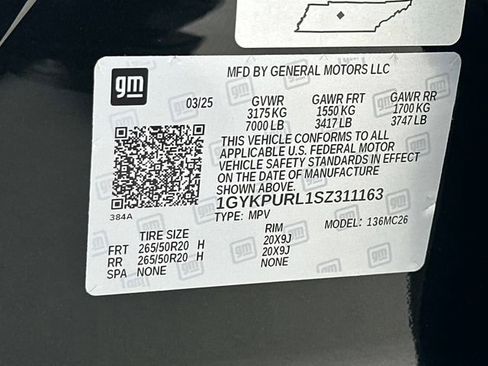 Used 2025 Cadillac Lyriq Sport w/ LPO, Floor Liner Package AWD/4WD image 30