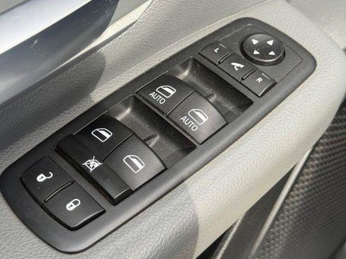 Used 2020 RAM 1500 Big Horn RWD image 8