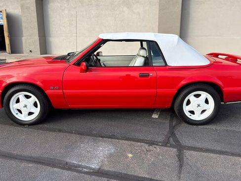 Used 1992 Ford Mustang LX RWD image 36