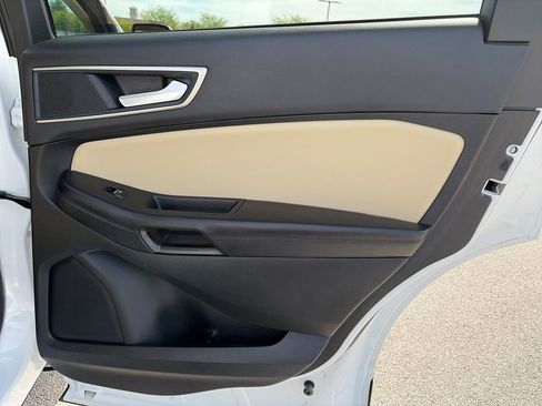 Used 2024 Ford Edge SEL w/ Convenience Package AWD/4WD image 30