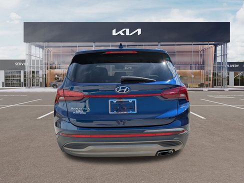 Used 2023 Hyundai Santa Fe SE image 5