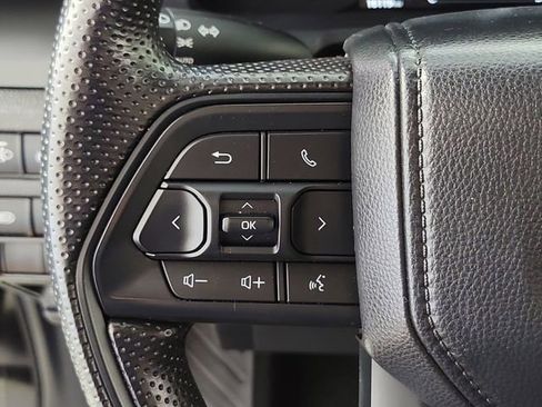 Used 2025 Toyota Tacoma SR AWD/4WD image 24