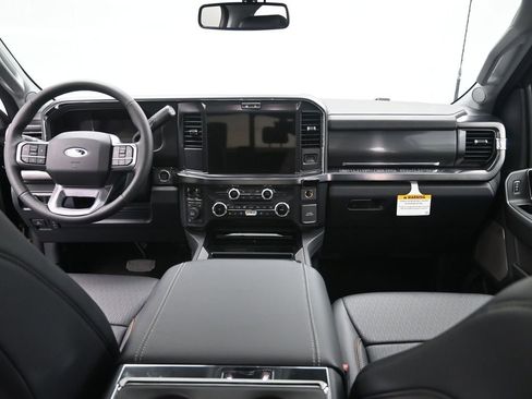 New 2026 Ford F250 4x4 Crew Cab Super Duty image 28