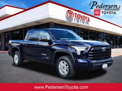 New 2026 Toyota Tundra SR5 w/ SR5 Convenience Package