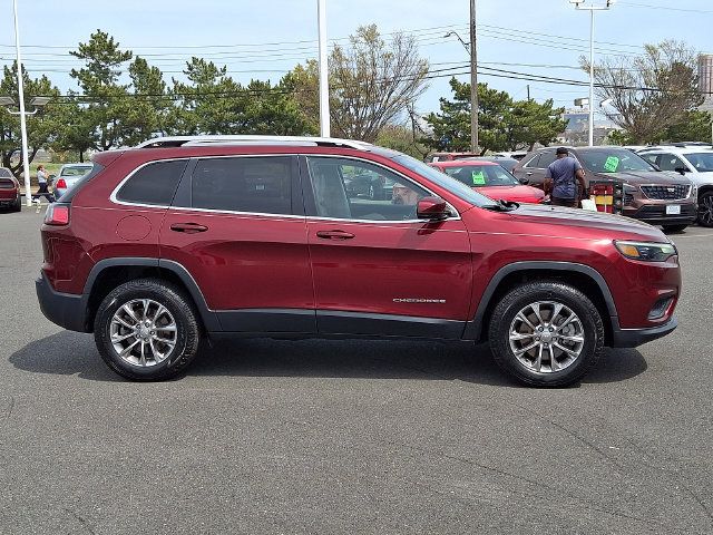 Used 2020 Jeep Cherokee Latitude Plus AWD/4WD image 10