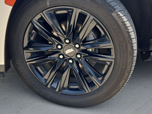Used 2024 Cadillac Escalade ESV Sport w/ Touring Package AWD/4WD image 8
