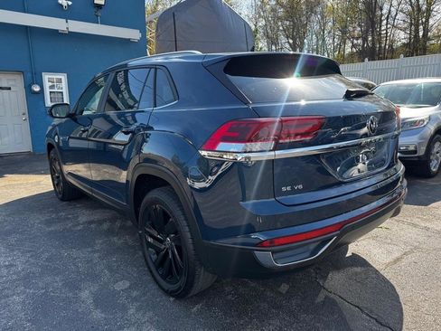 Used 2021 Volkswagen Atlas Cross Sport SE w/ Panoramic Sunroof Package AWD/4WD image 4