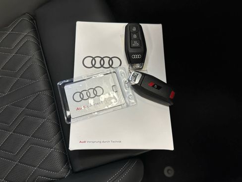 Used 2025 Audi SQ5 Premium Plus w/ Premium Plus Package AWD/4WD image 42