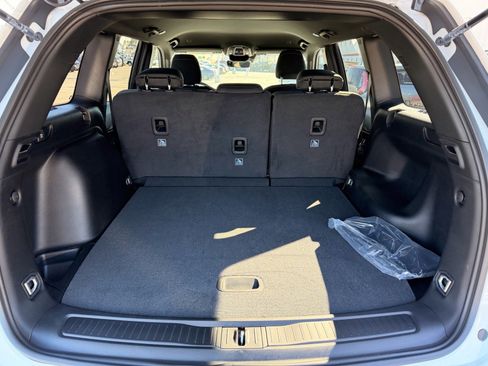 New 2026 Jeep Grand Cherokee Laredo AWD/4WD image 18