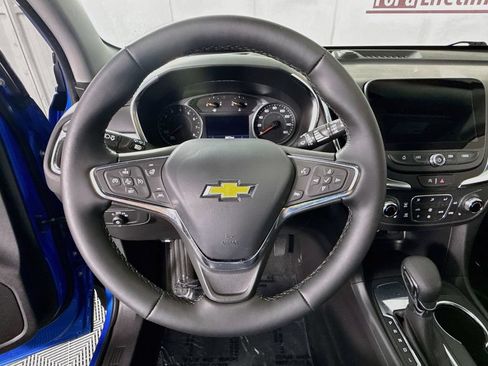 Used 2024 Chevrolet Equinox LT FWD image 18