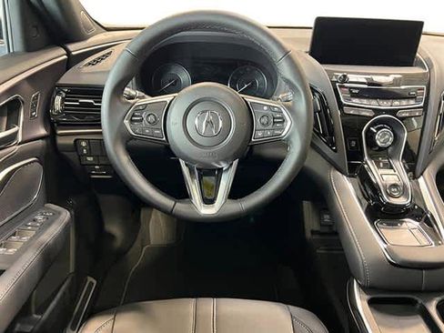 New 2026 Acura RDX SH-AWD image 18