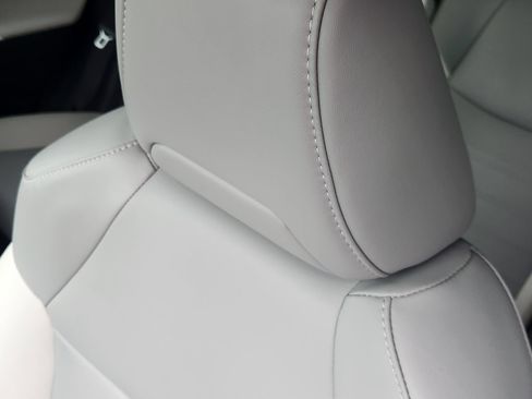 Used 2024 Toyota RAV4 XLE Premium AWD/4WD image 25