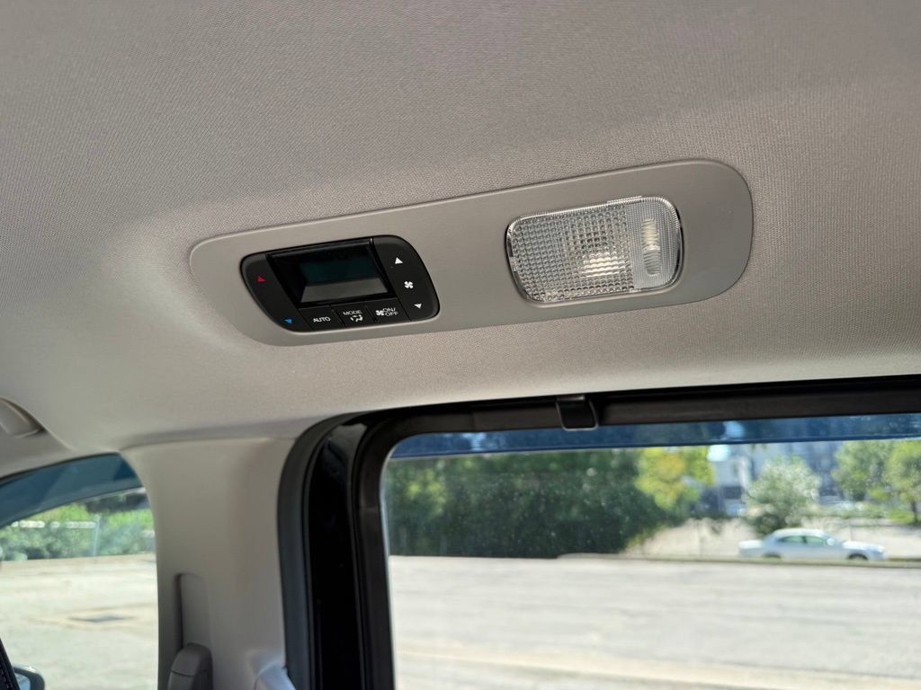 Used 2021 Honda Odyssey EX-L image 32
