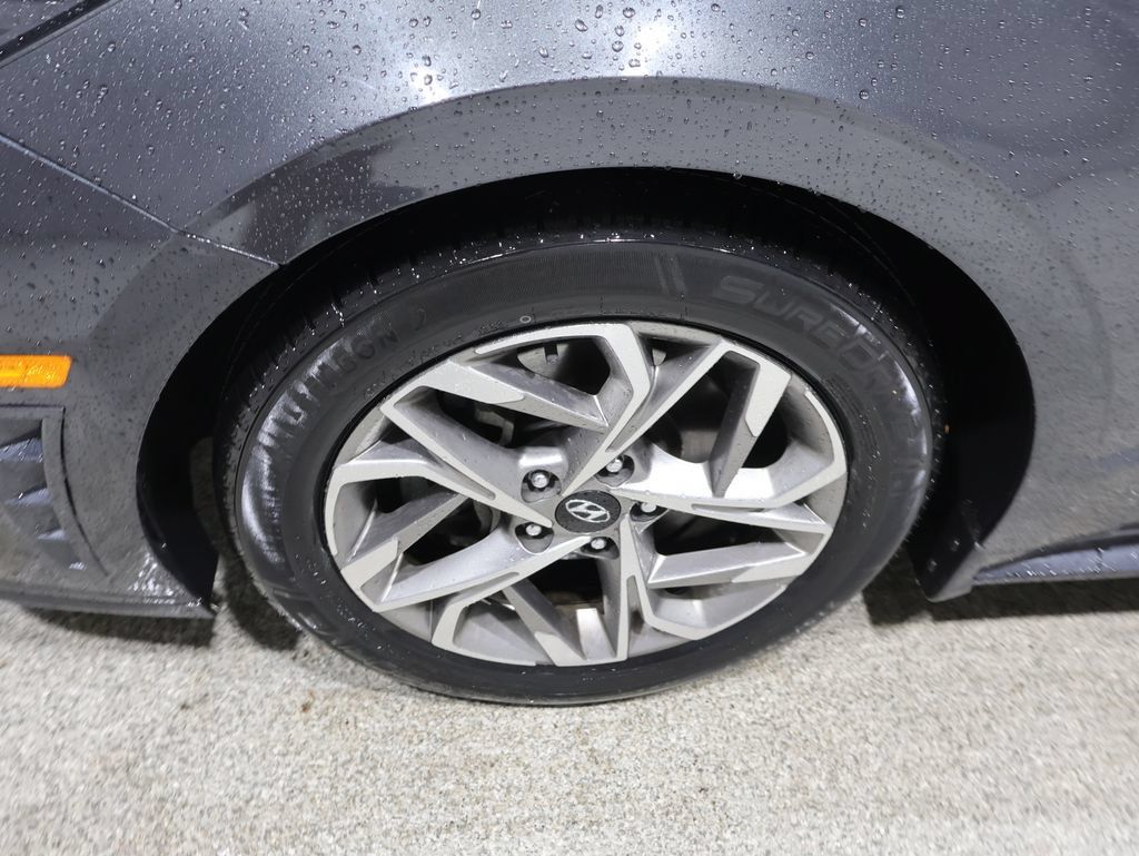 Used 2021 Hyundai Sonata SEL FWD image 9