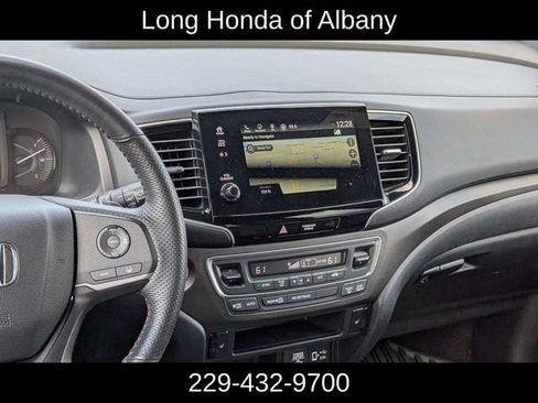Used 2023 Honda Passport TrailSport image 18