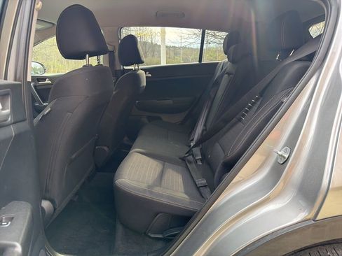 Used 2020 Mitsubishi Outlander Sport ES image 16