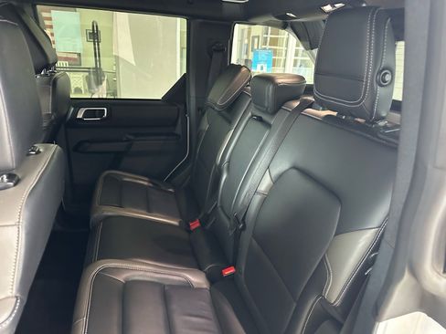 Certified 2025 Ford Bronco Outer Banks image 26